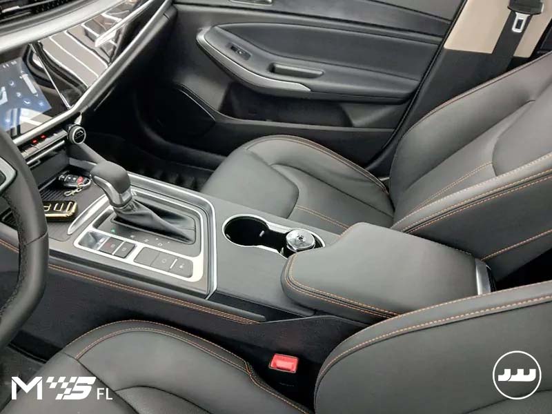 مقایسه M5 PRO با دنا پلاس توربو | بررسی مشخصات فنی و ارزش خرید